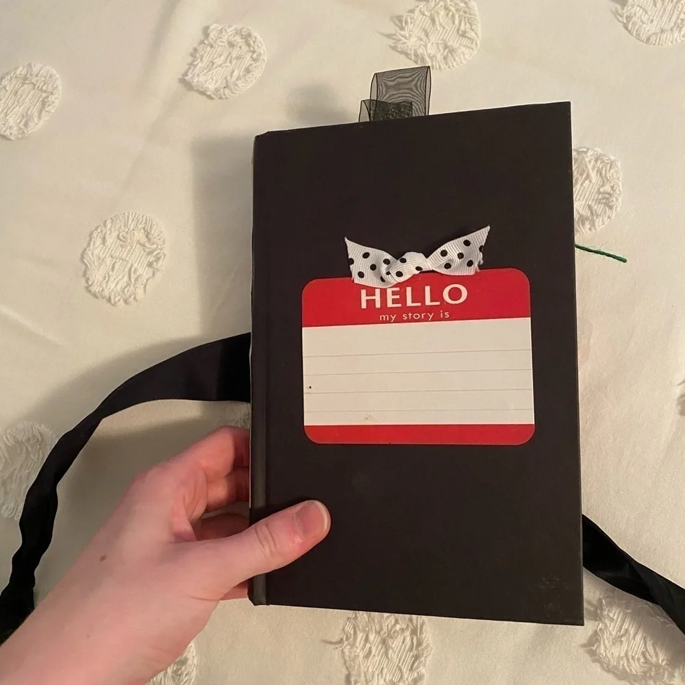 N/A unique book